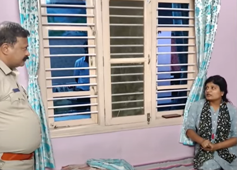 Couple break into house on pretext of giving invitation – tie woman's hands and feet and steal 200 grams of gold!