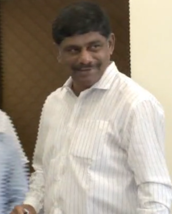 Cabinet reshuffle, power sharing all decisions will be taken by the party high command: DK Suresh