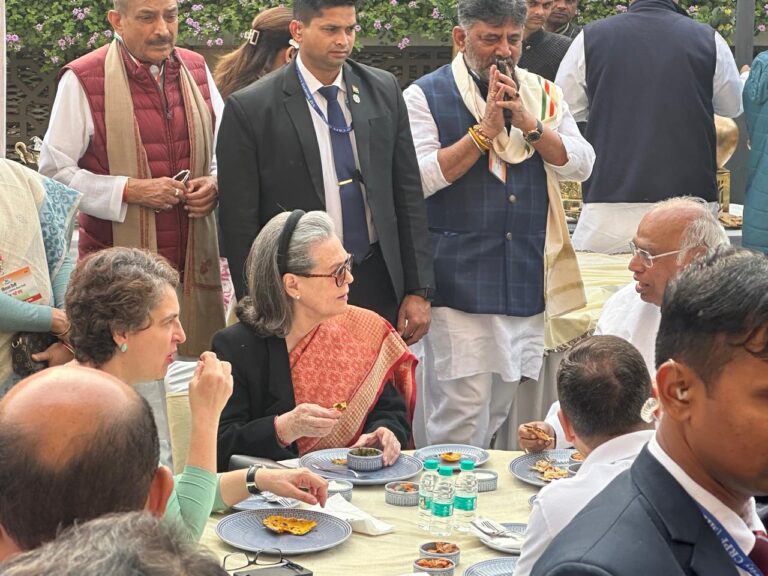 'This is just a friendly meeting': DK Shivakumar opens up on speculations about Sonia-Rahul meeting in Delhi