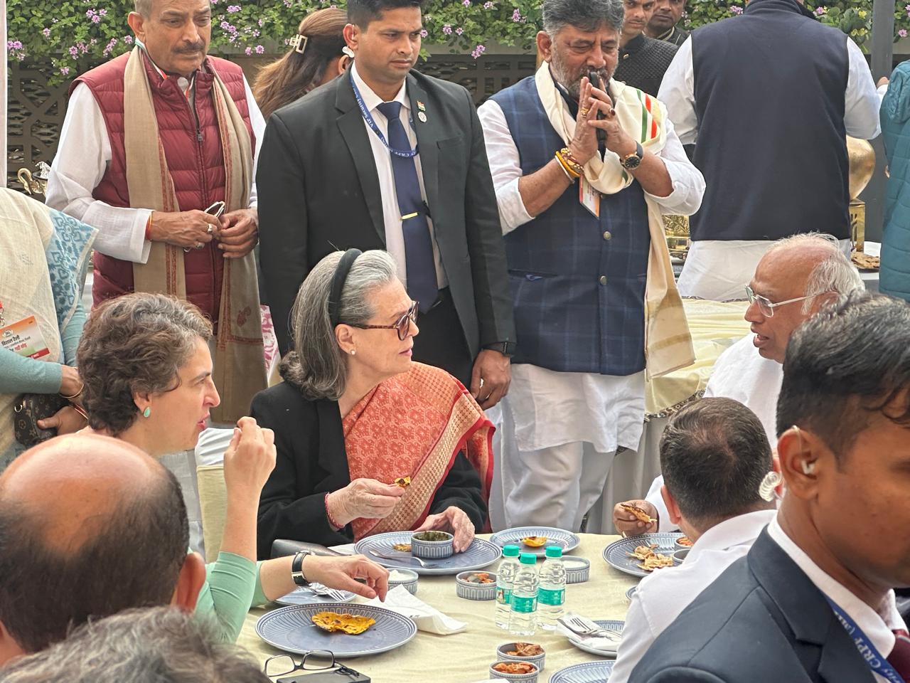 'This is just a friendly meeting': DK Shivakumar opens up on speculations about Sonia-Rahul meeting in Delhi