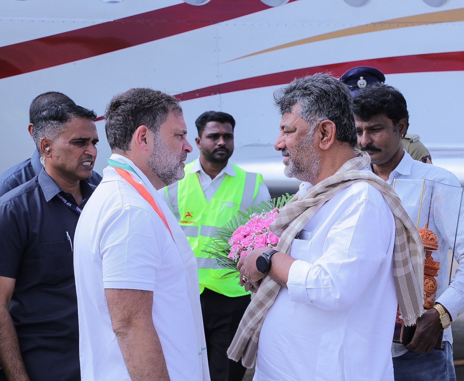 Karnataka politics: Rahul Gandhi-DK Shivakumar brief meeting gives new impetus to CM post debate