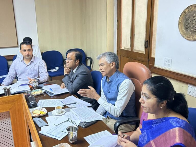 A unique step in the history of the state: Distribution of title deeds to those without houses and land, a record for 1 lakh beneficiaries in Haveri on Feb. 13