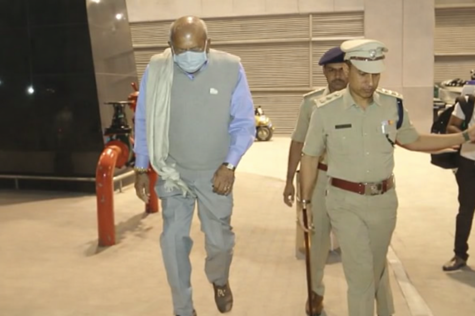 Former Minister Byrathi Basavaraj Arrested in Biklu Shiva Murder Case; CID Takes Him Into Custody from Airport