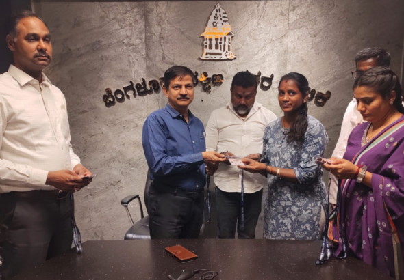 Good news for street vendors: Distribution of identity cards to 3,802 people begins in Bengaluru South