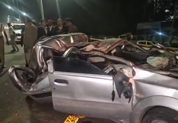 Fatal accident on Nelamangala Highway at midnight: Car jumps divider and hits KSRTC bus, 5 youths die