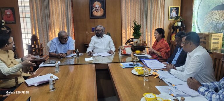 'Delhi model should not become a Bengaluru gas chamber': Special meeting to be chaired by DK Shivakumar soon