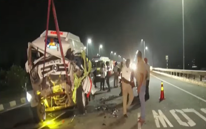 Devanahalli midnight tragedy: Three women killed in TT-lorry collision