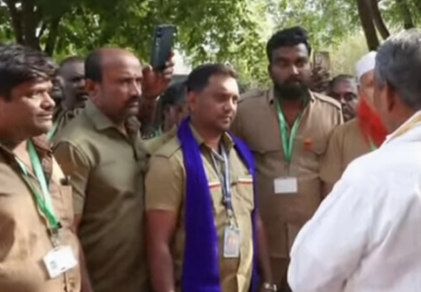 ಆಟೋ ಎಲ್ಪಿಜಿ ಕೊರತೆ ವಿರುದ್ಧ ಆಟೋ ಚಾಲಕರ ಆಕ್ರೋಶ; ಸಚಿವ ಮುನಿಯಪ್ಪರಿಂದ ಕ್ರಮದ ಭರವಸೆ