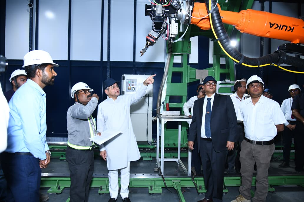 ಬೆಂಗಳೂರು ಬಿಇಎಂಎಲ್‌ನಲ್ಲಿ ಹೈ ಸ್ಪೀಡ್ ರೈಲು ಸಂಕೀರ್ಣ ‘ಆದಿತ್ಯ’ ಉದ್ಘಾಟನೆ: ಅಶ್ವಿನಿ ವೈಷ್ಣವ್