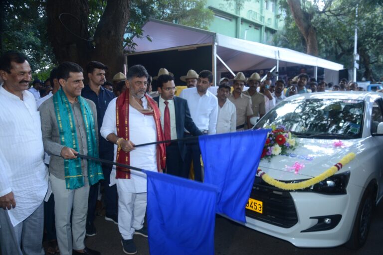ಬೆಂಗಳೂರು ಜಲಮಂಡಳಿಯ ‘ಬ್ಲೂ ಫೋರ್ಸ್’ ಭರ್ಜರಿ ಕಾರ್ಯಾಚರಣೆ; 11,217 ಅಕ್ರಮ ಸಂಪರ್ಕ ಕಡಿತ, 55 ಕೋಟಿ ರೂ. ಆದಾಯ ಸಂಗ್ರಹ