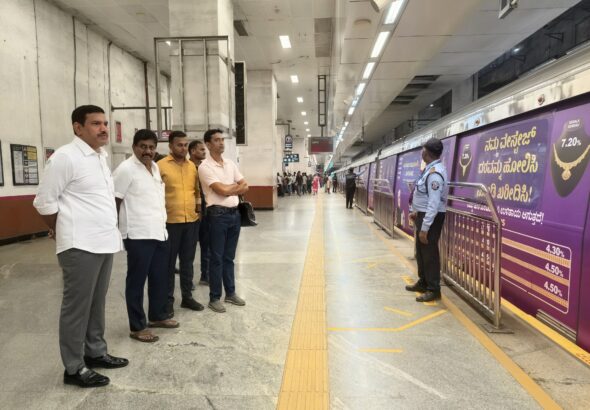 ಪ್ರಧಾನಿ ಮೋದಿ ಮಿತವ್ಯಯ ಕರೆಗೆ ಸ್ಪಂದನೆ; ಬೆಂಗಳೂರಿನಲ್ಲಿ ಮೆಟ್ರೋದಲ್ಲಿ ಪ್ರಯಾಣಿಸಿದ ಬಿಜೆಪಿ ರಾಜ್ಯಾಧ್ಯಕ್ಷ ಬಿ.ವೈ. ವಿಜಯೇಂದ್ರ