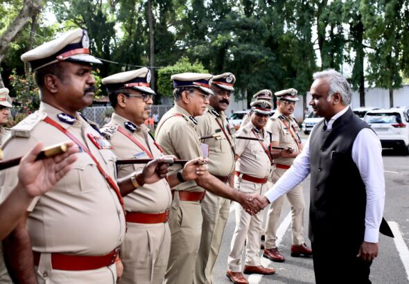 ‘ಆರ್‌ಎಸ್‌ಎಸ್ ಕೂಡ ಉತ್ತರಿಸಲೇಬೇಕು’; ನೋಂದಣಿ, ತೆರಿಗೆ ವಿನಾಯಿತಿ ಕುರಿತು ಮತ್ತೆ ಪ್ರಶ್ನೆ ಎತ್ತಿದ ಗೃಹ ಸಚಿವ ಪ್ರಿಯಾಂಕ್ ಖರ್ಗೆ