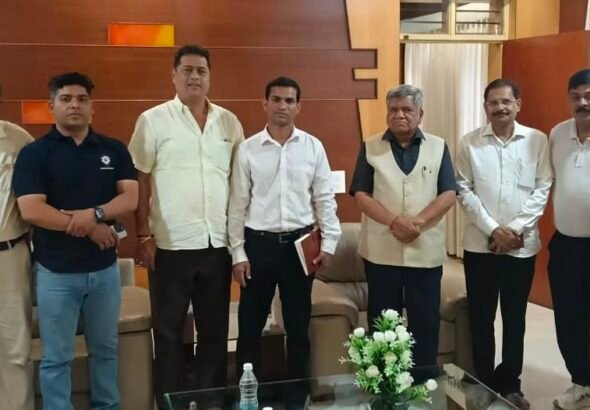 ಖೇಲೋ ಇಂಡಿಯಾ ಯೋಜನೆಯಡಿ ಬೆಳಗಾವಿಗೆ ಭವ್ಯ ಹಾಕಿ ಮೈದಾನ; ಸಂಸದ ಜಗದೀಶ್ ಶೆಟ್ಟರ್ ಭರವಸೆ