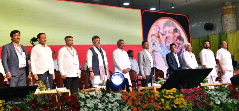 ವಿದ್ಯುತ್ ನಿಗಮಗಳ ಖಾಸಗೀಕರಣ ಕುರಿತು ಮುಂದಿನ ಸಚಿವ ಸಂಪುಟ ಸಭೆಯಲ್ಲಿ ಚರ್ಚಿಸಿ ತೀರ್ಮಾನ: ಸಿಬ್ಬಂದಿ ಅಭಿಪ್ರಾಯಕ್ಕೆ ಮನ್ನಣೆ ನೀಡುವೆವು ಎಂದ ಸಿಎಂ ಡಿ.ಕೆ. ಶಿವಕುಮಾರ್