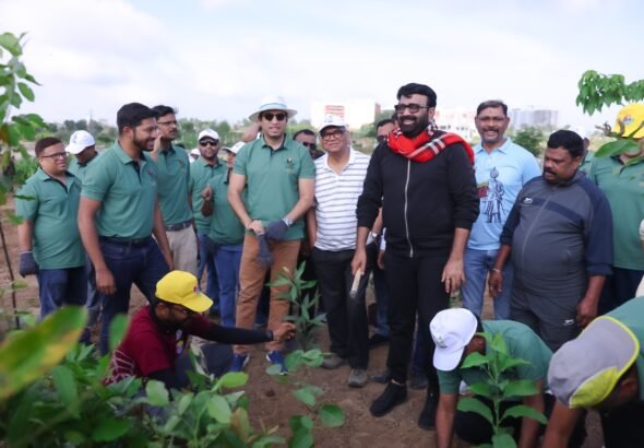 ಕರ್ನಾಟಕದ ನಗರ ಪರಿಸರ ಪುನಶ್ಚೇತನ ಮಿಷನ್‌ಗೆ ಪ್ರತಿಷ್ಠೆ ಗ್ರೂಪ್‌ನಿಂದ 1.25 ಲಕ್ಷ ಸ್ಥಳೀಯ ಸಸಿಗಳ ದತ್ತು; ‘ಒನ್ ಮಿಲಿಯನ್ ಟ್ರೀಸ್ ಫಾರ್ ಬೆಂಗಳೂರು’ ಅಭಿಯಾನಕ್ಕೆ ಮತ್ತೊಂದು ಮೈಲಿಗಲ್ಲು