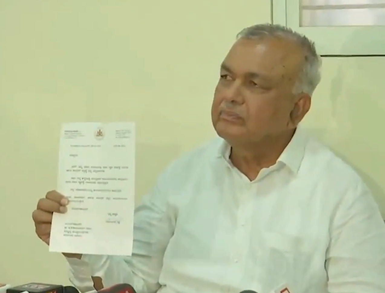 42 ಗಂಟೆಗಳಲ್ಲಿ ಸಚಿವ ಸ್ಥಾನಕ್ಕೆ ರಾಜೀನಾಮೆ: ‘ಆತ್ಮಸಾಕ್ಷಿಗೆ ವಿರುದ್ಧವಾಗಿ ಕೆಲಸ ಮಾಡಲು ಸಾಧ್ಯವಿಲ್ಲ’ ಎಂದ ರಾಮಲಿಂಗಾ ರೆಡ್ಡಿ