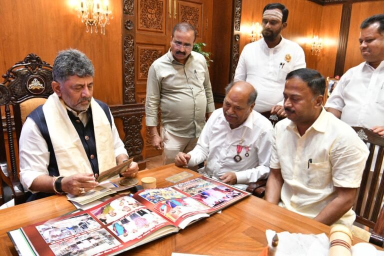 ಅಂಕೇಗೌಡರ 20 ಲಕ್ಷಕ್ಕೂ ಹೆಚ್ಚು ಪುಸ್ತಕಗಳ ಸಂಗ್ರಹಕ್ಕೆ ಸೂಕ್ತ ಕಟ್ಟಡ ಕಲ್ಪಿಸಲು ಸಿಎಂ ಸೂಚನೆ