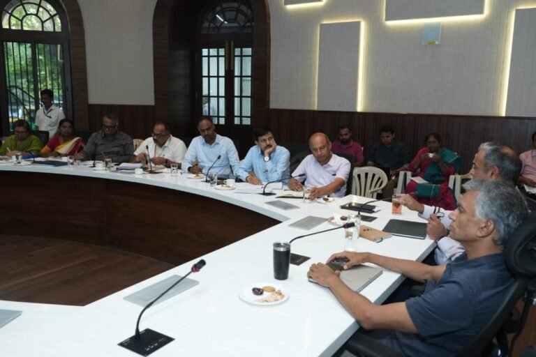 ಜುಲೈ 1ರಿಂದ ಬೆಂಗಳೂರಿನಲ್ಲಿ ಫುಟ್‌ಪಾತ್ ಅತಿಕ್ರಮಣ ತೆರವು; ಟ್ರಾಫಿಕ್ ಸಿಗ್ನಲ್‌ಗಳ 75 ಮೀಟರ್ ವ್ಯಾಪ್ತಿಯಲ್ಲಿ ನೋ ಪಾರ್ಕಿಂಗ್ ಕಟ್ಟುನಿಟ್ಟಾಗಿ ಜಾರಿ: ಸಚಿವ ಕೃಷ್ಣ ಬೈರೇಗೌಡ
