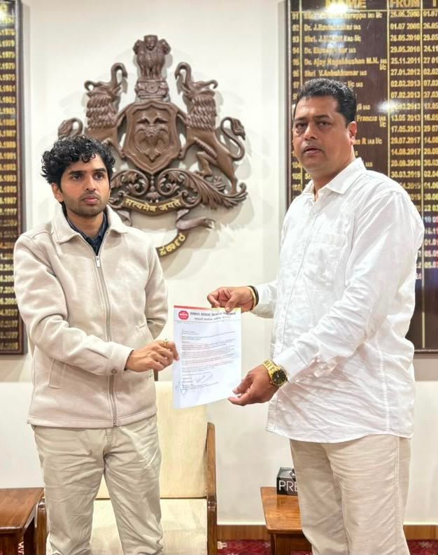 ಬೆಳಗಾವಿಯಲ್ಲಿ SIR ಮತದಾರರ ವಿಶೇಷ ಪರಿಷ್ಕರಣೆ ಅಭಿಯಾನ: ಕನ್ನಡದ ಜೊತೆಗೆ ಮರಾಠಿ ನಮೂನೆಗಳಿಗೂ ಅವಕಾಶ ನೀಡುವಂತೆ ಕಿರಣ್ ಜಾಧವ್ ಮನವಿ