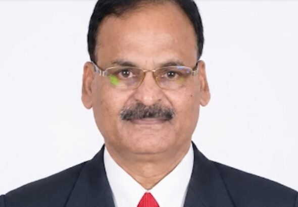 ಕೆಪಿಎಸ್‌ಸಿ ಅಧ್ಯಕ್ಷ ಶಿವಶಂಕರಪ್ಪ ಎಸ್. ಸಾಹುಕಾರ್ ವಿರುದ್ಧ ಸುಪ್ರೀಂ ಕೋರ್ಟ್ ತನಿಖೆಗೆ ರಾಜ್ಯಪಾಲರ ಶಿಫಾರಸು; ರಾಷ್ಟ್ರಪತಿ ಆದೇಶದವರೆಗೆ ಅಮಾನತು