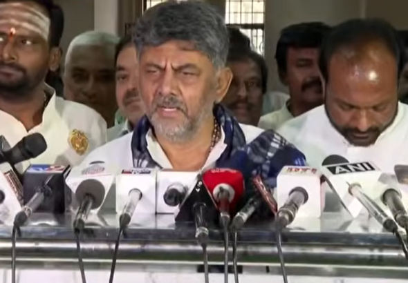 ತಮಿಳುನಾಡಿಗೆ 12,000 ಕ್ಯೂಸೆಕ್ಸ್ ಕಾವೇರಿ ನೀರು ಹರಿಸಲು CWRC ಆದೇಶ; ರಾಜ್ಯದ ನೀರಿನ ಪರಿಸ್ಥಿತಿ ಪರಿಶೀಲಿಸಿ ಮುಂದಿನ ತೀರ್ಮಾನ: ಡಿ.ಕೆ. ಶಿವಕುಮಾರ್