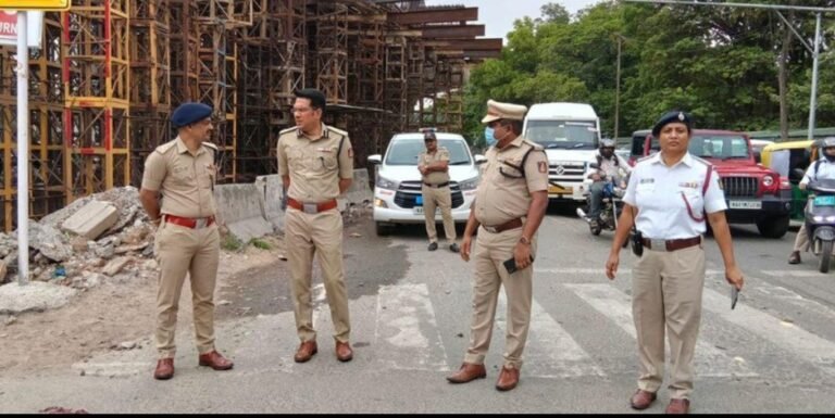 ಕೊರಮಂಗಲ ವಾಟರ್ ಟ್ಯಾಂಕ್ ಜಂಕ್ಷನ್‌ನಲ್ಲಿ ಸಂಚಾರ ಸುಧಾರಣೆ ಪರಿಶೀಲನೆ ನಡೆಸಿದ ಜಂಟಿ ಪೊಲೀಸ್ ಆಯುಕ್ತ ಕಾರ್ತಿಕ್ ರೆಡ್ಡಿ