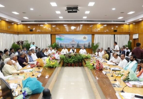 ಕಾವೇರಿ ನೀರು: ಕುಡಿಯುವ ನೀರು, ಕೆರೆ ತುಂಬಿಸಲು ಮಾತ್ರ ಕಾಲುವೆಗಳಿಗೆ ನೀರು; ರಾಜ್ಯದ ಹಿತಾಸಕ್ತಿಗೆ ಧಕ್ಕೆಯಾಗಲು ಬಿಡುವುದಿಲ್ಲ: ಸಿಎಂ ಡಿ.ಕೆ. ಶಿವಕುಮಾರ್