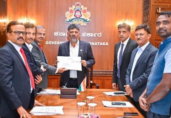 ಕರ್ನಾಟಕ ಆಡಳಿತ ನ್ಯಾಯಮಂಡಳಿಯ ಭವಿಷ್ಯ ಕುರಿತು ನ್ಯಾಯಾಂಗ ಪರಿಣಾಮ ಮೌಲ್ಯಮಾಪನ ವರದಿ ಸಿಎಂಗೆ ಸಲ್ಲಿಕೆ