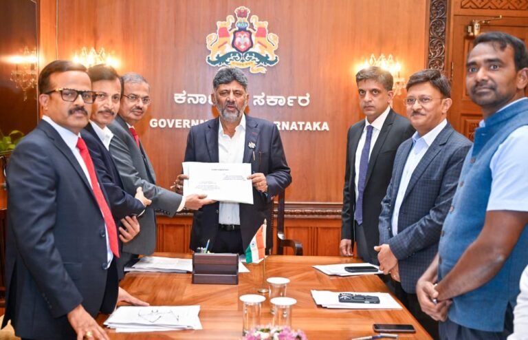 ಕರ್ನಾಟಕ ಆಡಳಿತ ನ್ಯಾಯಮಂಡಳಿಯ ಭವಿಷ್ಯ ಕುರಿತು ನ್ಯಾಯಾಂಗ ಪರಿಣಾಮ ಮೌಲ್ಯಮಾಪನ ವರದಿ ಸಿಎಂಗೆ ಸಲ್ಲಿಕೆ