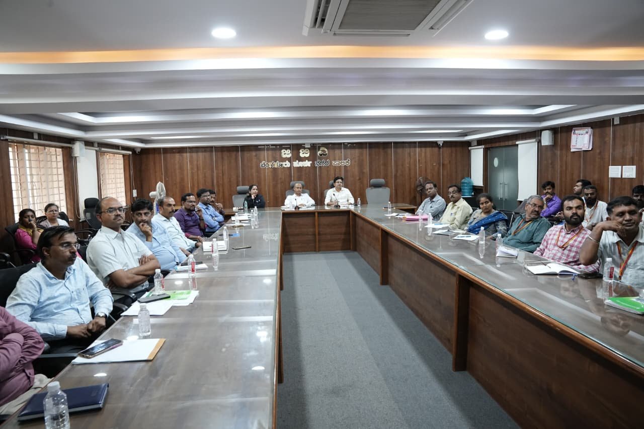ನಾಗರಿಕರ ಸಮಸ್ಯೆಗಳಿಗೆ ಒಂದೇ ಕಡೆ ಪರಿಹಾರ: ‘ನಾಗರಿಕ ಸಹಾಯ ಕೇಂದ್ರ’ ಸ್ಥಾಪನೆಗೆ ಬೆಂಗಳೂರು ಪೂರ್ವ ನಗರ ಪಾಲಿಕೆ ಚಿಂತನೆ