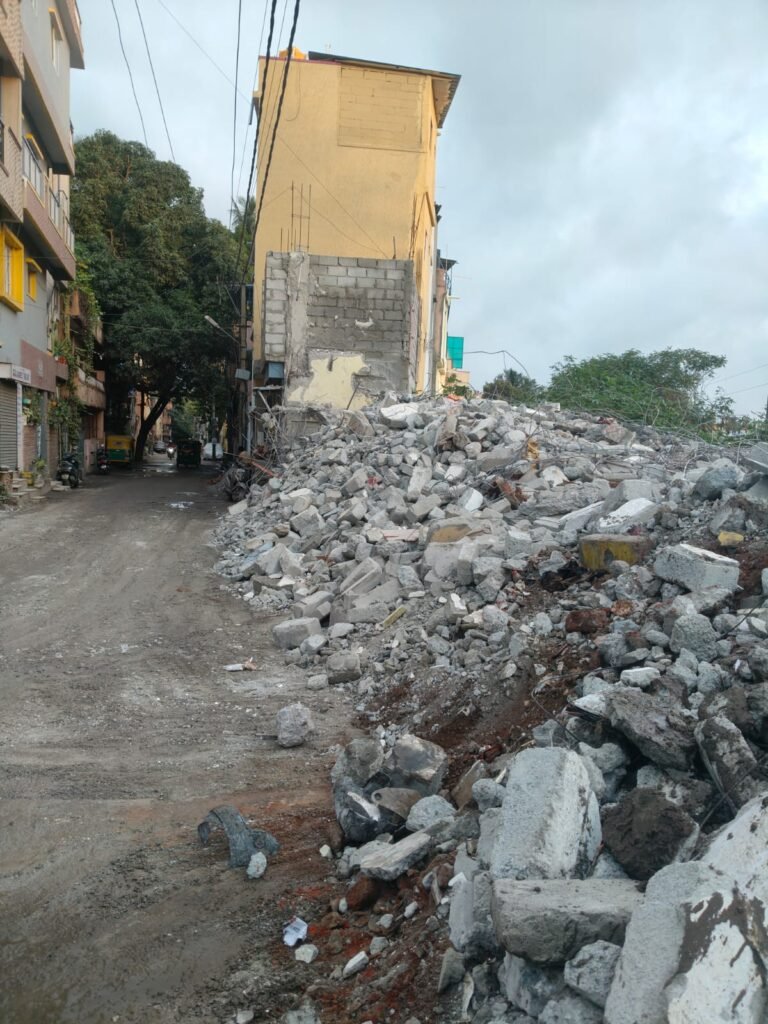 ಬೆಂಗಳೂರಿನ ಬಾಣಸವಾಡಿ ಯಾರ್ಡ್‌ನಲ್ಲಿ 7 ಬಹುಮಹಡಿ ಒತ್ತುವರಿ ತೆರವುಗೊಳಿಸಿದ ನೈಋತ್ಯ ರೈಲ್ವೆ