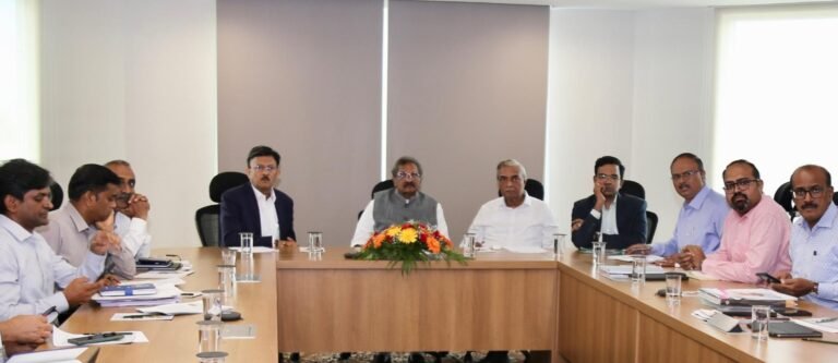 ಜೋಗ ಜಲಪಾತಕ್ಕೆ ವರ್ಷವಿಡೀ ನೀರು: ಪಂಪಿಂಗ್ ವೆಚ್ಚ, ಕಾರ್ಯಸಾಧ್ಯತೆ ವರದಿ ಕೇಳಿದ ಕೆ.ಜೆ. ಜಾರ್ಜ್