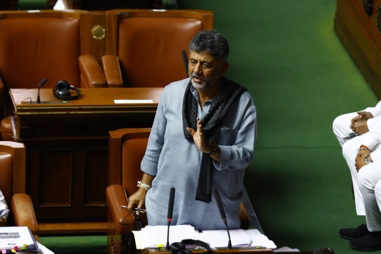 ಕಸ್ತೂರಿರಂಗನ್ ವರದಿ: ಸುಪ್ರೀಂ ಕೋರ್ಟ್‌ನಲ್ಲಿ ರಾಜ್ಯದ ನಿಲುವು ಮಂಡಿಸಲು ಹಿರಿಯ ವಕೀಲರ ನೇಮಕ ಎಂದ ಡಿ ಕೆ ಶಿವಕುಮಾರ್