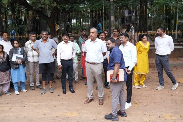 ದೊಮ್ಮಲೂರಿನಲ್ಲಿ ಸೆಟ್‌ಬ್ಯಾಕ್ ಉಲ್ಲಂಘನೆಗೆ ಕ್ರಮ: ವಿಂಡ್ ಟನಲ್ ಕೆಳಸೇತುವೆಗೆ ನವೆಂಬರ್ ಗಡುವು ನೀಡಿದ ಮಹೇಶ್ವರ್ ರಾವ್