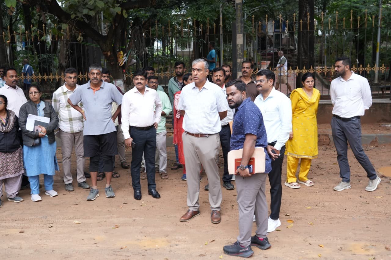 ದೊಮ್ಮಲೂರಿನಲ್ಲಿ ಸೆಟ್‌ಬ್ಯಾಕ್ ಉಲ್ಲಂಘನೆಗೆ ಕ್ರಮ: ವಿಂಡ್ ಟನಲ್ ಕೆಳಸೇತುವೆಗೆ ನವೆಂಬರ್ ಗಡುವು ನೀಡಿದ ಮಹೇಶ್ವರ್ ರಾವ್