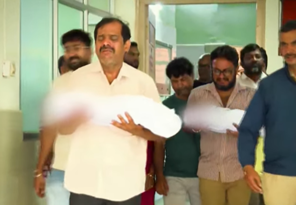 24 ವರ್ಷಗಳ ದಾಂಪತ್ಯದ ಬಳಿಕ IVF ಮೂಲಕ ಅವಳಿ ಹೆಣ್ಣುಮಕ್ಕಳನ್ನು ಪಡೆದ ಬೆಂಗಳೂರು ದಂಪತಿ; 4 ತಿಂಗಳ ಶಿಶುಗಳ ಕೊಲೆ ಆರೋಪ ತಾಯಿ ಮೇಲೆ