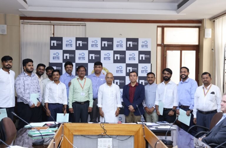 ಕರ್ನಾಟಕದ ಕೌಶಲ್ಯದಿಂದ ₹56 ಲಕ್ಷದ ಸಿಡ್ನಿ ಉದ್ಯೋಗ: ಆಸ್ಟ್ರೇಲಿಯಾದ PROKಗೆ 7 GTTC ತಂತ್ರಜ್ಞರ ಆಯ್ಕೆ