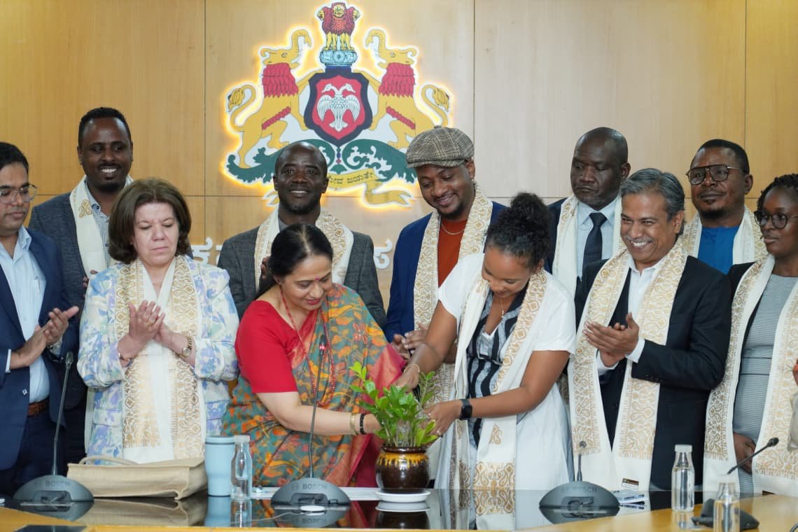 ಡಿಜಿಟಲ್ ಸಾರ್ವಜನಿಕ ಮೂಲಸೌಕರ್ಯ ಅಧ್ಯಯನಕ್ಕೆ ಆಫ್ರಿಕನ್ ಯೂನಿಯನ್, ಐದು ಆಫ್ರಿಕಾ ರಾಷ್ಟ್ರಗಳ ನಿಯೋಗಕ್ಕೆ ಕರ್ನಾಟಕ ಆತಿಥ್ಯ