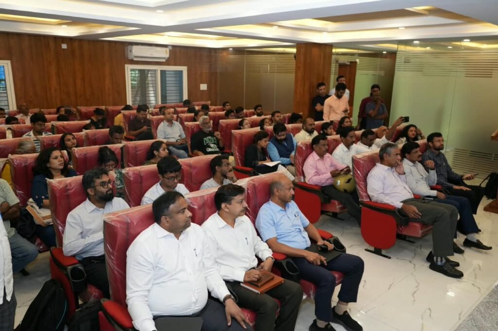 ಬೆಂಗಳೂರಿನ ‘ಸಹಾಯ 3.0’ನಲ್ಲಿ ದೂರು ಮರುತೆರೆಯಲು, ಮುಕ್ತಾಯಕ್ಕೂ ಮುನ್ನ ಪರಿಹಾರ ದೃಢೀಕರಿಸಲು ನಾಗರಿಕರಿಗೆ ಅವಕಾಶ; RIMSನಲ್ಲಿ ₹9,151 ಕೋಟಿ ರಸ್ತೆ ಕಾಮಗಾರಿ ಮಾಹಿತಿ