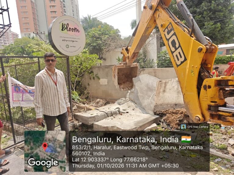 ಹರಳೂರಿನಲ್ಲಿ ರಾಜಕಾಲುವೆ ಜಾಗದಲ್ಲಿನ ಕಾಂಪೌಂಡ್ ತೆರವು