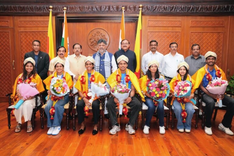ಏಷ್ಯನ್ ಗೇಮ್ಸ್ ಚಿನ್ನಕ್ಕೆ ₹1 ಕೋಟಿ: ಕರ್ನಾಟಕದ 20 ಕ್ರೀಡಾಪಟುಗಳಿಗೆ ತಲಾ ₹5 ಲಕ್ಷ ಪ್ರೋತ್ಸಾಹ