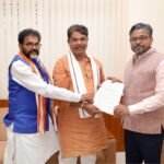 ಕರ್ನಾಟಕದಲ್ಲಿ ಎಕರೆಗೆ ₹25,000 ಬರ ಪರಿಹಾರಕ್ಕೆ ಬಿಜೆಪಿ ಒತ್ತಾಯ; ಕೇಂದ್ರದ ತಂಡಕ್ಕೆ ಮನವಿ