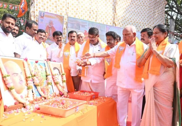 ಮೋದಿ ಅಭಿಮಾನ ಜನಸಂಪರ್ಕದ ಸಂಕಲ್ಪವಾಗಲಿ: ಬಿಜೆಪಿ ಕಾರ್ಯಕರ್ತರಿಗೆ ಯಡಿಯೂರಪ್ಪ ಕರೆ