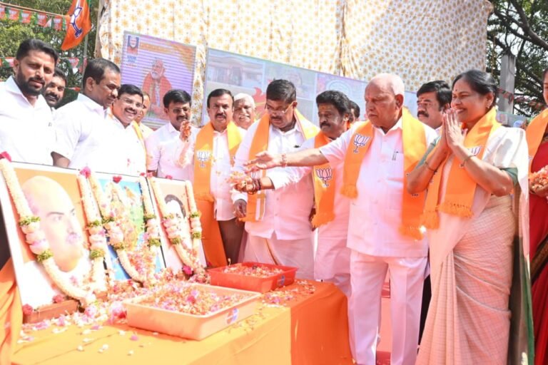 ಮೋದಿ ಅಭಿಮಾನ ಜನಸಂಪರ್ಕದ ಸಂಕಲ್ಪವಾಗಲಿ: ಬಿಜೆಪಿ ಕಾರ್ಯಕರ್ತರಿಗೆ ಯಡಿಯೂರಪ್ಪ ಕರೆ