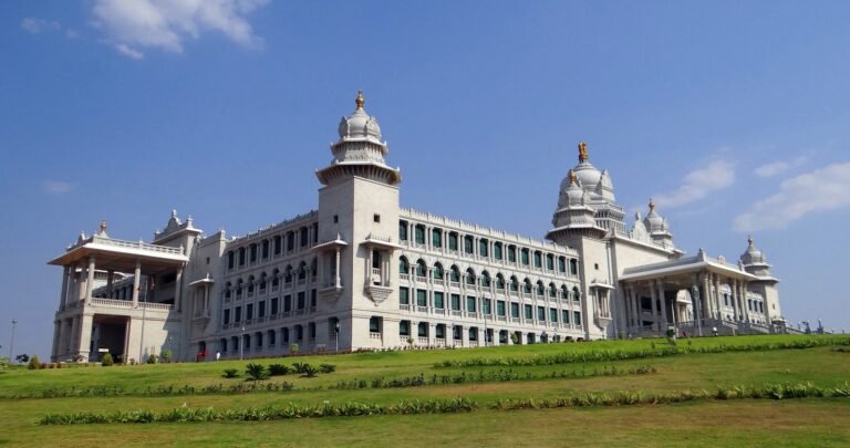 ಬೆಳಗಾವಿಯ ಸುವರ್ಣ ವಿಧಾನಸೌಧದ ಕಡತ ಚಿತ್ರ